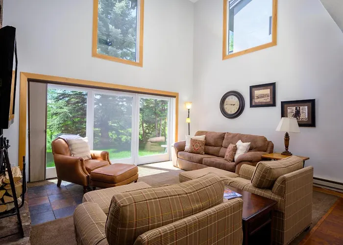Rmr: Four Seasons I Unit 2 In Teton Village